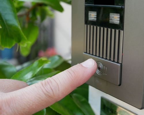 通信・警戒設備